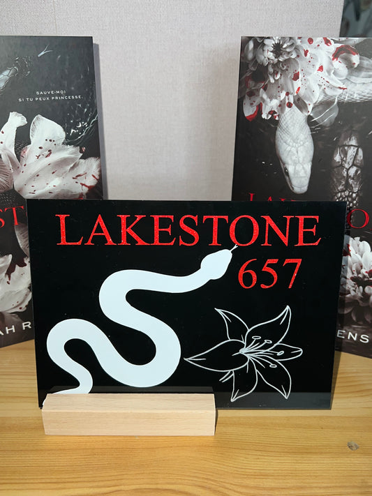 Plexiglass personnalisé "Lakestone" (livres) de Sarah Rivens